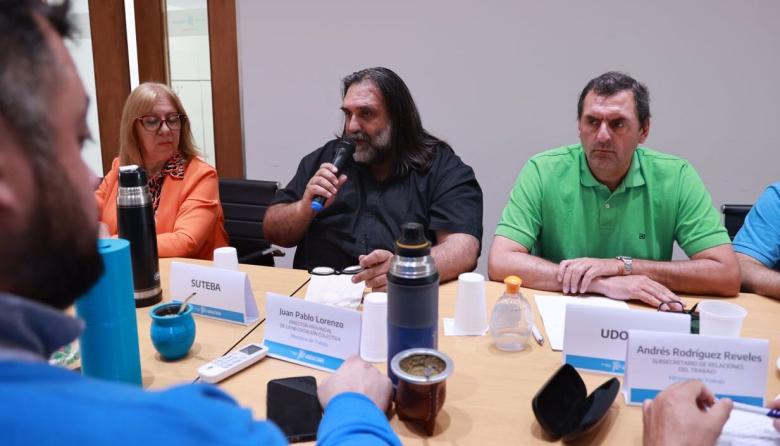 Paritarias: Kicillof propone un aumento del 9% a los gremios docentes