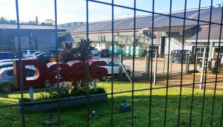 Crisis en la industria del calzado: crece la incertidumbre por posibles despidos en la planta de DASS en Eldorado