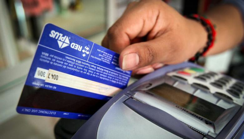 Uno de cada tres argentinos con ingresos está endeudado: crece el drama financiero de las familias