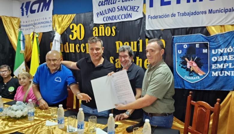 Doval visit&oacute; el Impenetrable chaque&ntilde;o y destac&oacute; el rol clave de los municipales en el territorio