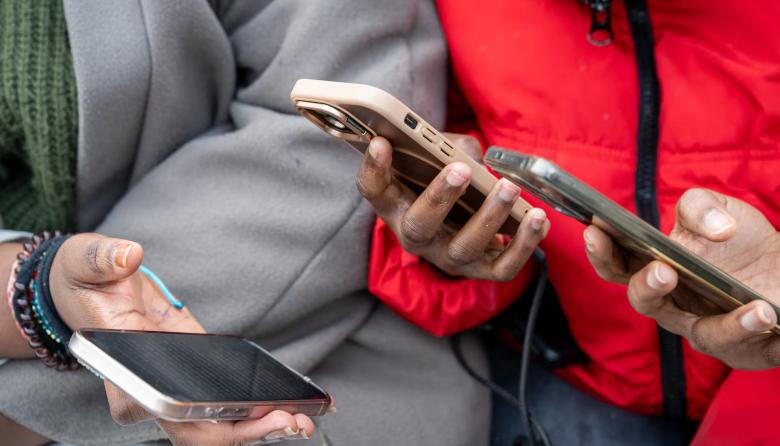 Melella alert&oacute; por el impacto laboral tras la eliminaci&oacute;n de aranceles a los celulares importados