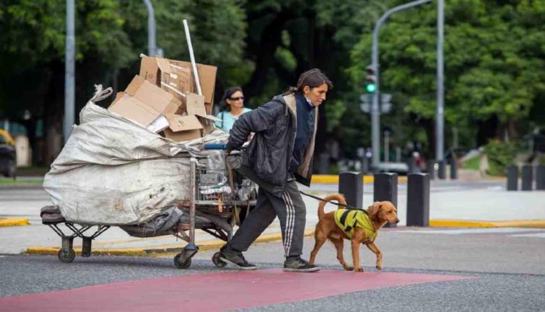Una familia porteña necesitó casi $2 millones en junio para ser considerada de clase media