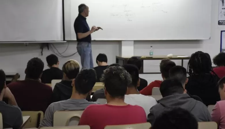 La FEDUN medirá las consecuencias del ajuste libertario en las universidades con un relevamiento sobre las condiciones laborales