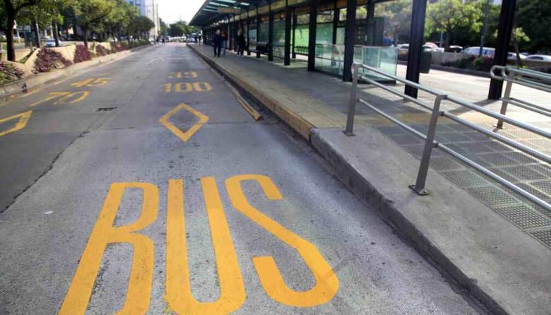 El Gobierno eval&uacute;a sanciones contra la UTA y La Fraternidad por adherir al paro general