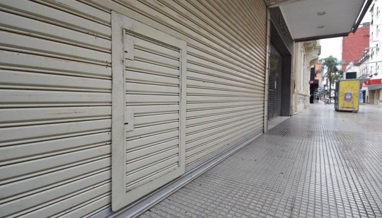 La industria textil se desploma: cae 33% la producci&oacute;n y crecen los locales vac&iacute;os en Buenos Aires