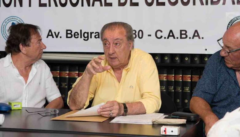 Vigiladores con aumento: así quedan los nuevos sueldos de seguridad privada hasta septiembre