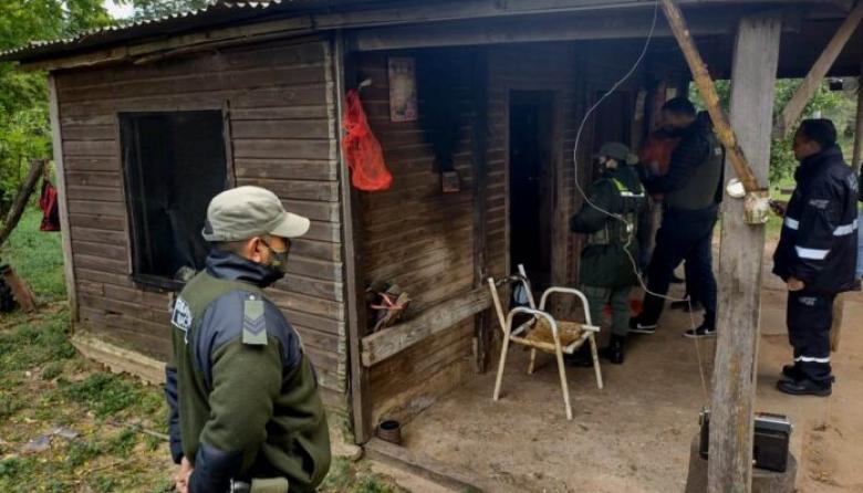 Rescatan a cinco trabajadores rurales explotados en Corrientes tras allanamientos de Prefectura