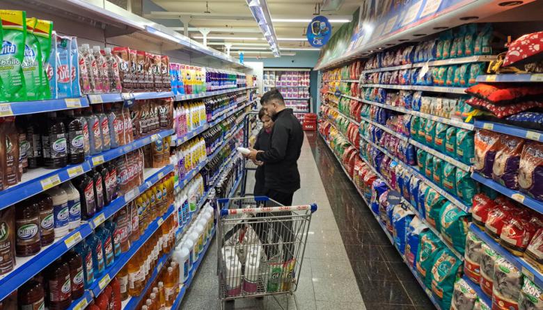 El Colapso del Consumo Masivo: Crisis Inminente Bajo el Gobierno de Milei