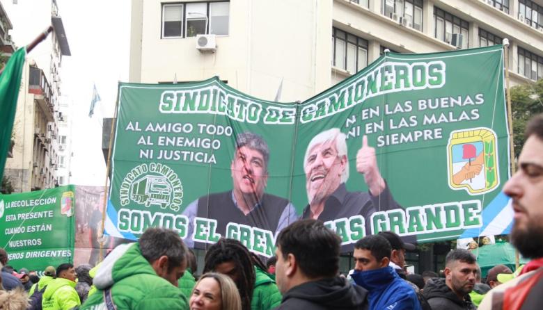 Pablo Moyano apunt&oacute; contra senadores peronistas que dudan de rechazar la reforma laboral
