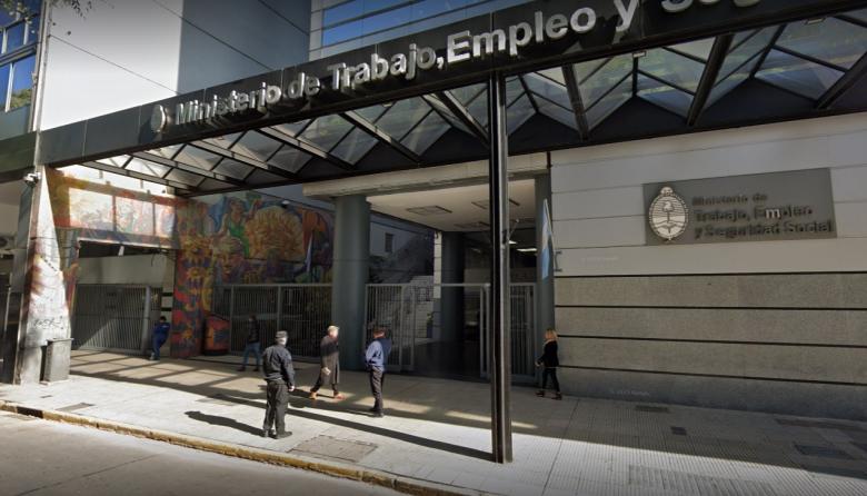 Avanza el vaciamiento laboral: traslados, despidos y desmantelamiento de áreas clave en la Secretaría de Trabajo