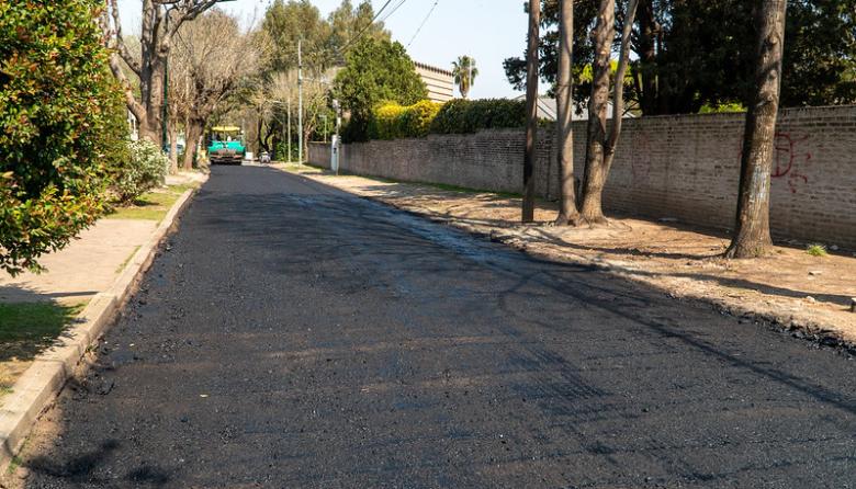 Nuevos pavimentos en San Isidro y Boulogne