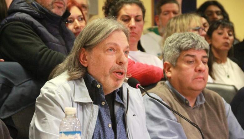 Se alinean los docentes a los gremios