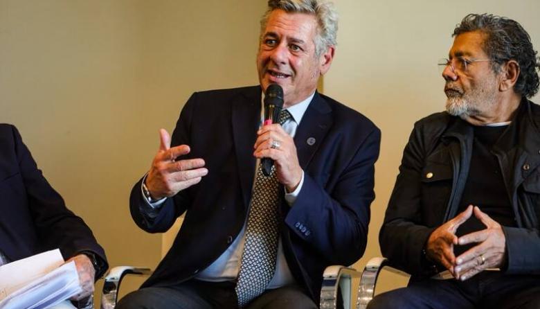 Gerardo Mart&iacute;nez advirti&oacute; por la crisis en la construcci&oacute;n y denunci&oacute; la falta de interlocutores en el Gobierno