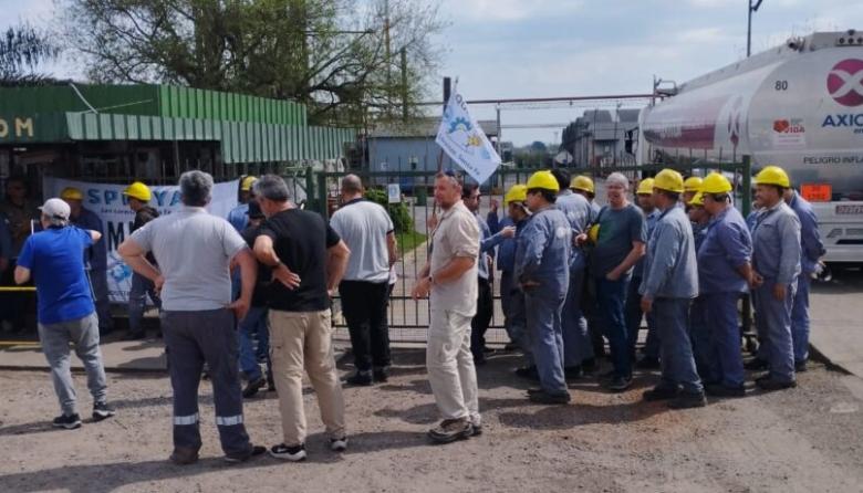 Crece el conflicto en IDM: denuncian suspensiones ilegales tras irregularidades ambientales