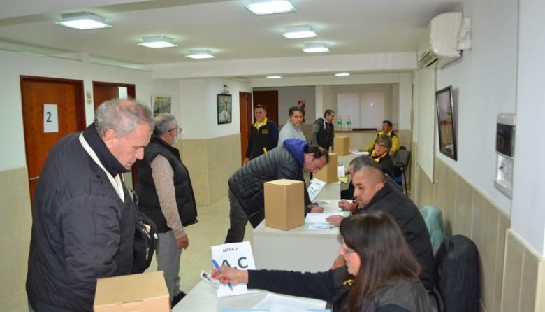 José Ibarra fue reelecto al frente del gremio de Conductores de Taxis y proyecta 300 viviendas para afiliados