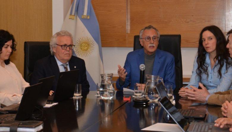 Sospechas en la Superintendencia de Salud: Claudio Stivelman empodera a Juan Carlos Pierre Ganchegui