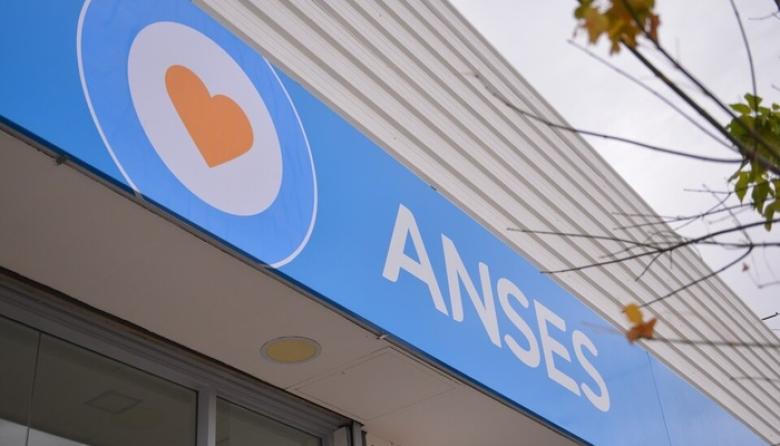 ANSES paga este lunes: quiénes cobran jubilaciones, AUH y otros beneficios el 28 de julio