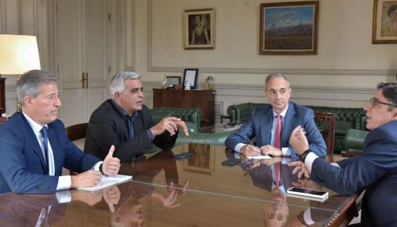 El Gobierno convoc&oacute; a paritarias universitarias mientras sigue sin cumplir la Ley de Financiamiento