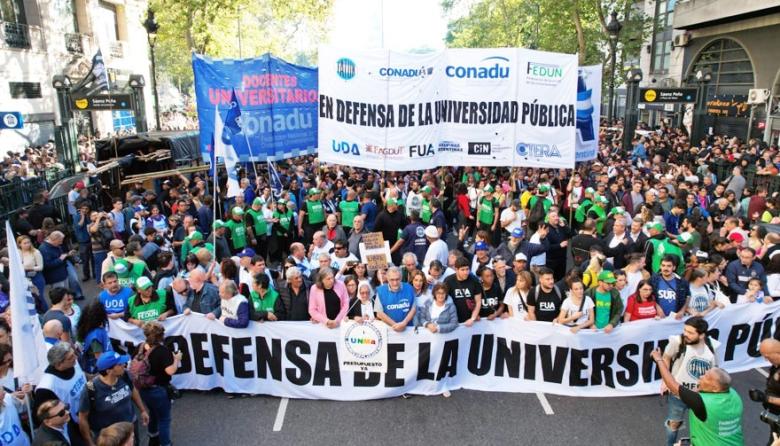 Gremios universitarios repudiaron el fallo contra Cristina Kirchner: “Es proscriptivo y atenta contra la democracia”