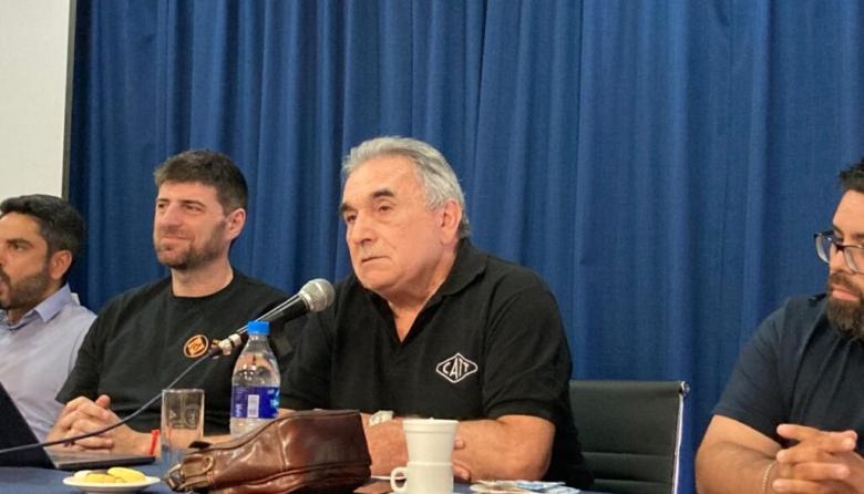 Schmid cuestion&oacute; la reforma laboral y advirti&oacute;: &ldquo;No crea empleo, s&oacute;lo busca disciplinar a los trabajadores&rdquo;