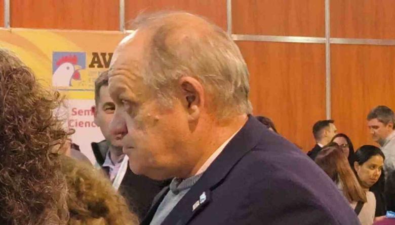 El presidente del INTA fue increpado por los trabajadores pero volvió a evitar dar definiciones sobre el plan oficial para el organismo