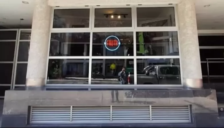 Tras una d&eacute;cada de actividad, Fruta Store anunci&oacute; su cierre en Salta golpeada por la crisis del sector textil