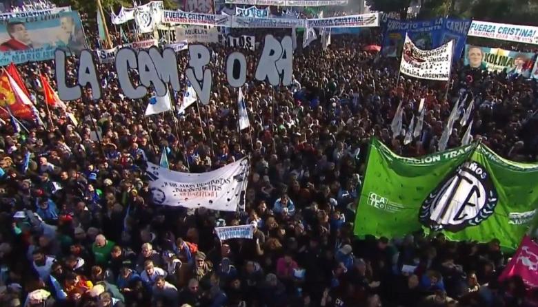 ATE se movilizó a Plaza de Mayo: Aguiar pidió profundizar la lucha contra el gobierno de Milei