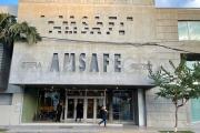 AMSAFE rechaz&oacute; la oferta salarial de Pullaro: el 99,86% de los docentes vot&oacute; en contra y el gremio anunci&oacute; un plan de lucha