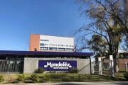 Por la caída de la demanda, Mondelez detiene por primera vez su producción en Pacheco y envía a más de 2.300 trabajadores a vacaciones y licencia